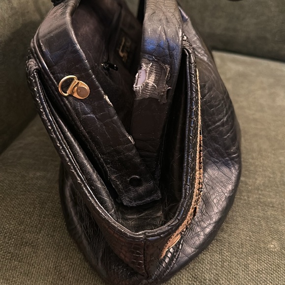 Black Snakeskin Handbag by Sylvia - Picture 6 of 9